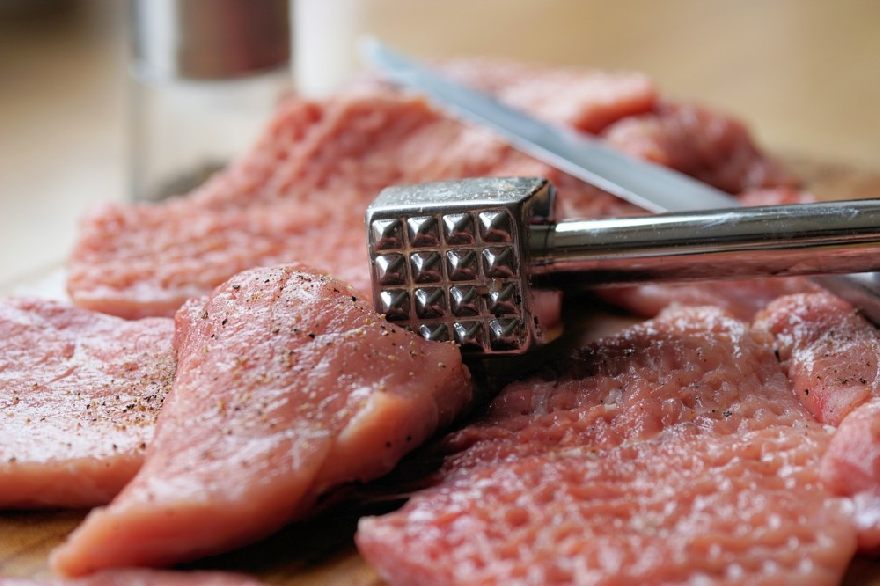 Carne y martillo para carne
