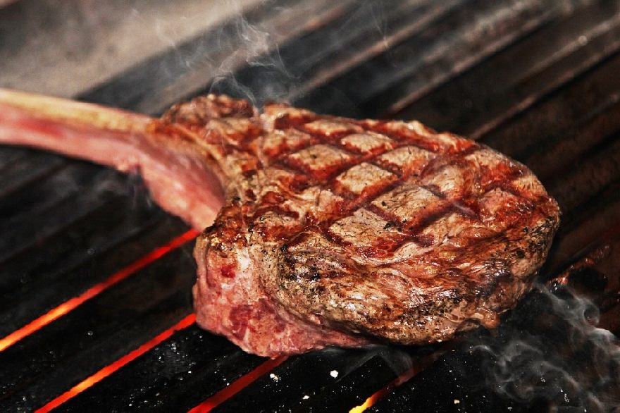 Biefstuk op grill