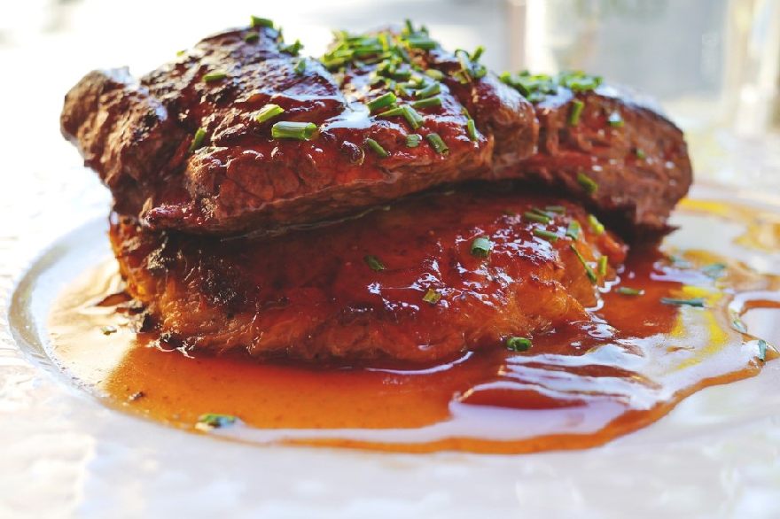 Steaks with glaze