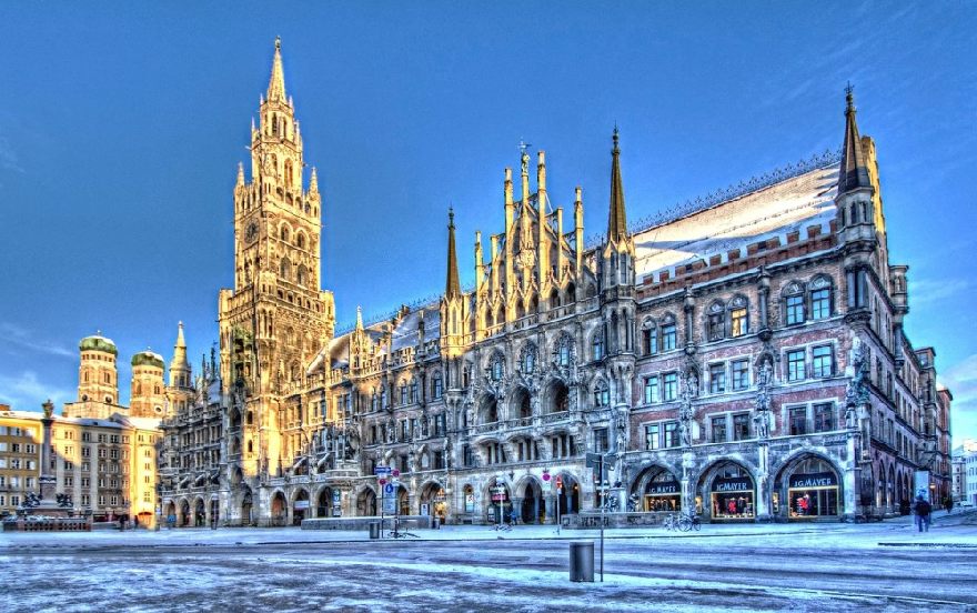 Munich town hall in the snow.